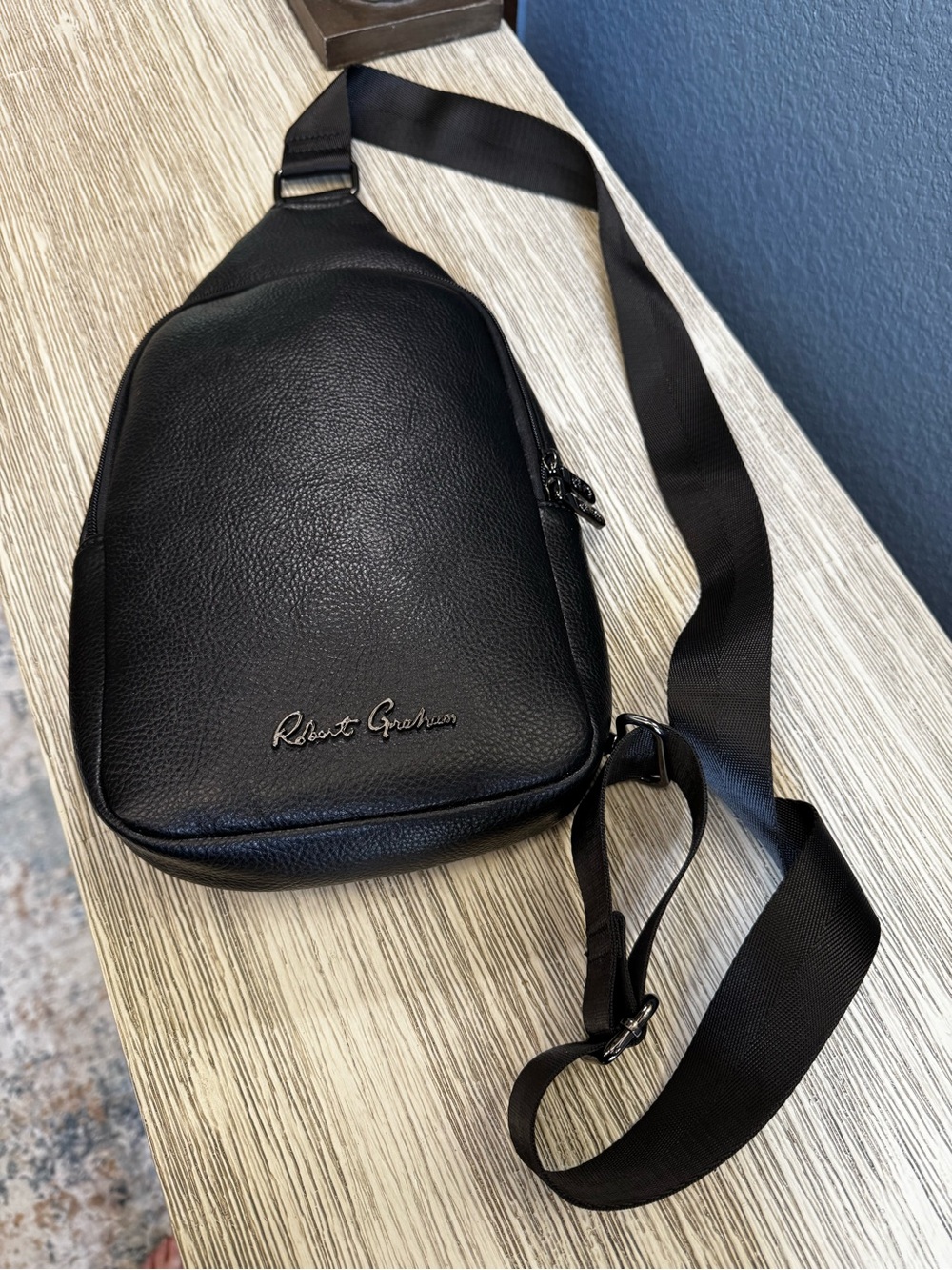 NEW!!! Robert Graham Black Sling Bag